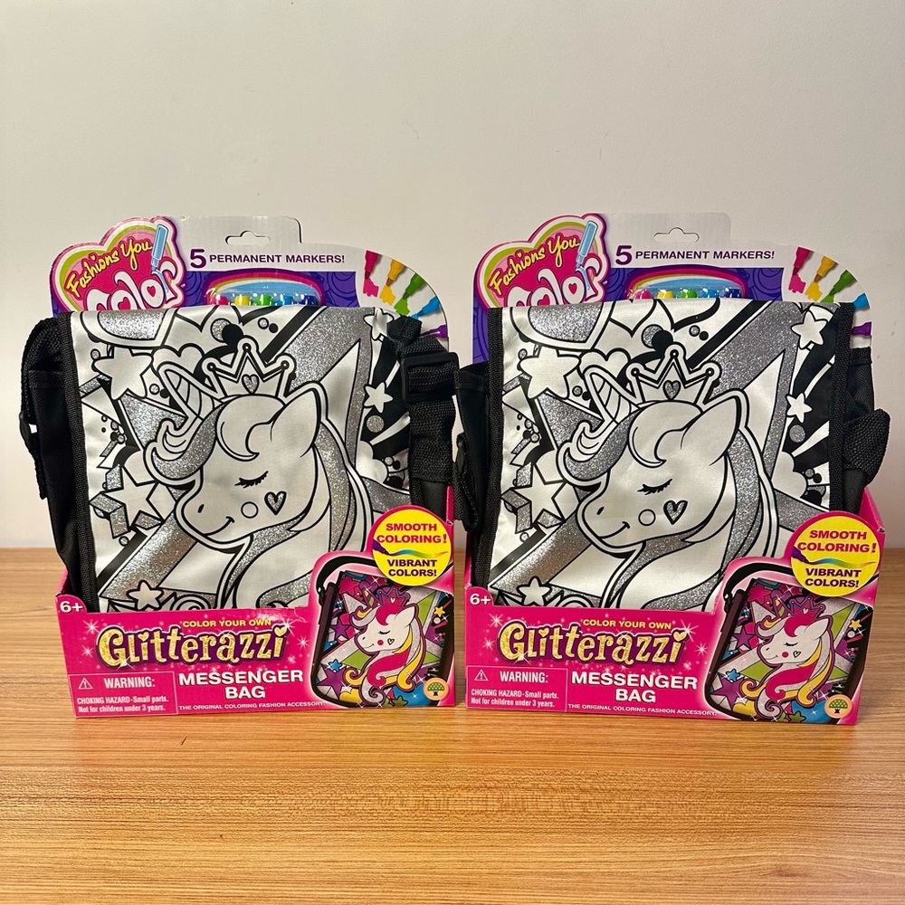 2 Glitterazzi Unicorn Messenger Bags with Markers